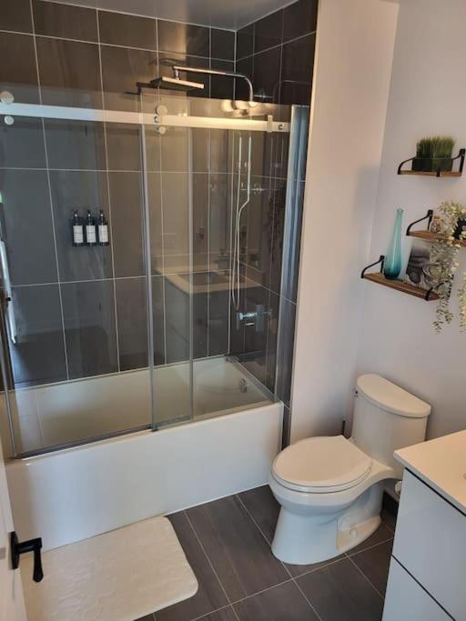 Cozy South View Suite Overlooking The Nature Trail Innisfil Exteriér fotografie